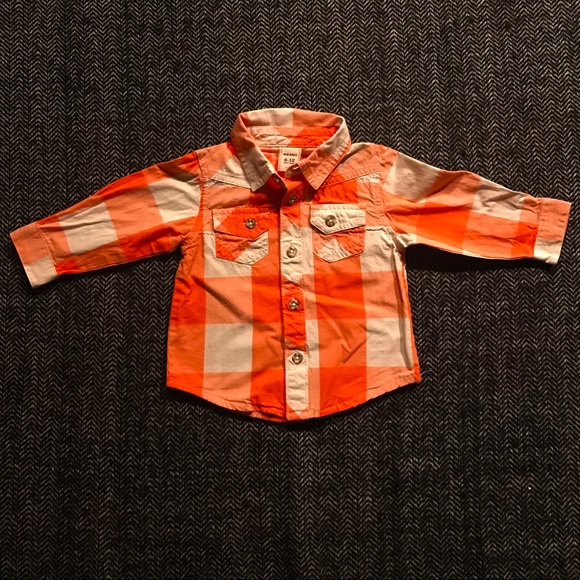 Old Navy Other - 5 for $20. buffalo plaid button down shirt